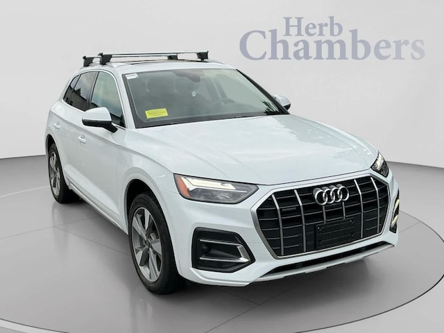Photo of 2023 Audi Q5