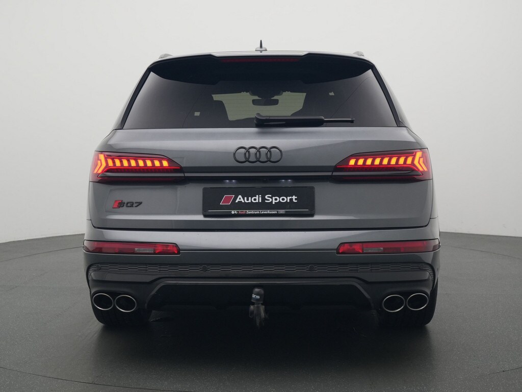 Image about Audi SQ7 TFSI quattro tiptronic
