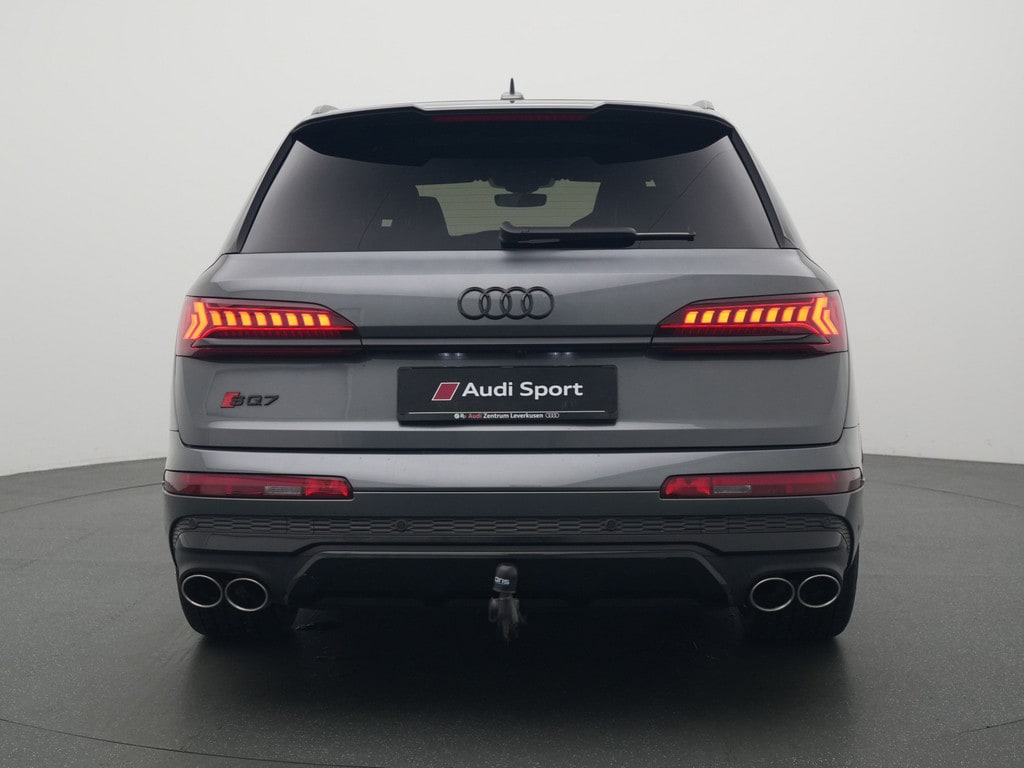 Image about Audi SQ7 TFSI quattro tiptronic