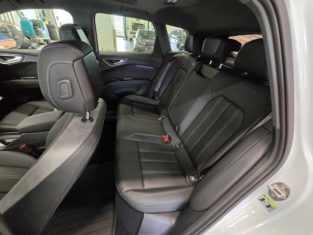 2024 Audi Q4 e-tron Premium Plus - Photo 20
