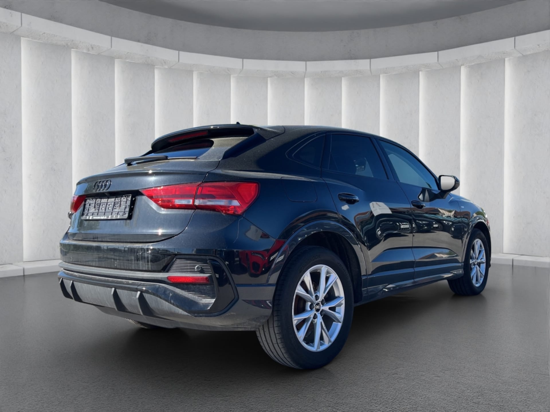 Audi Q3 Sportback S line
