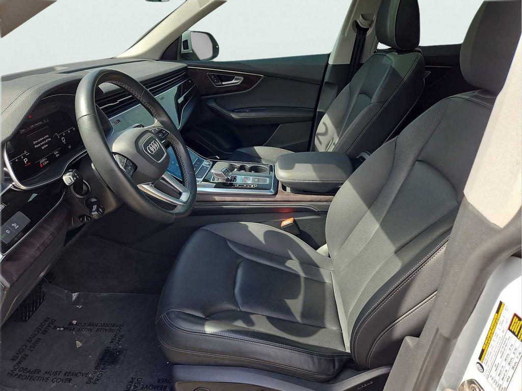 2023 Audi Q8 Premium Plus - Photo 16