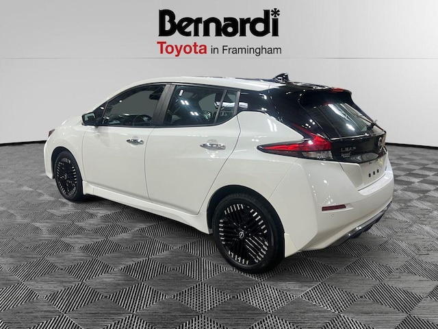 2025 Nissan LEAF