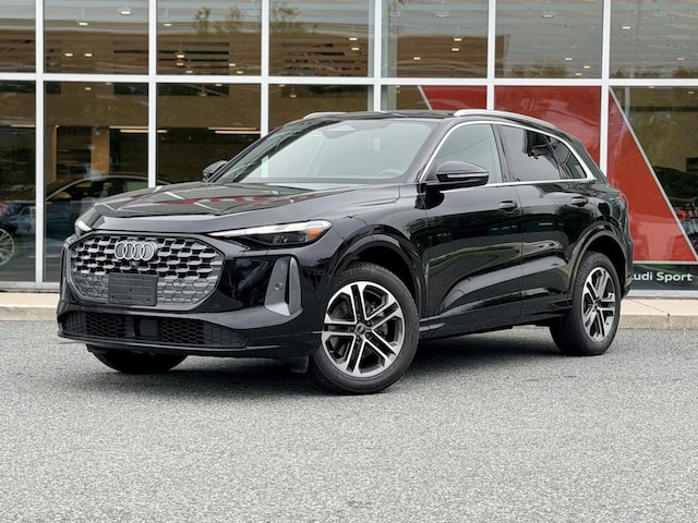 Photo of 2025 Audi Q5