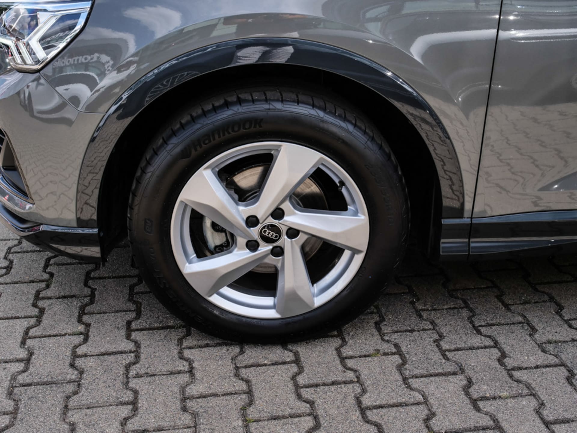 Audi Q3 SUV advanced