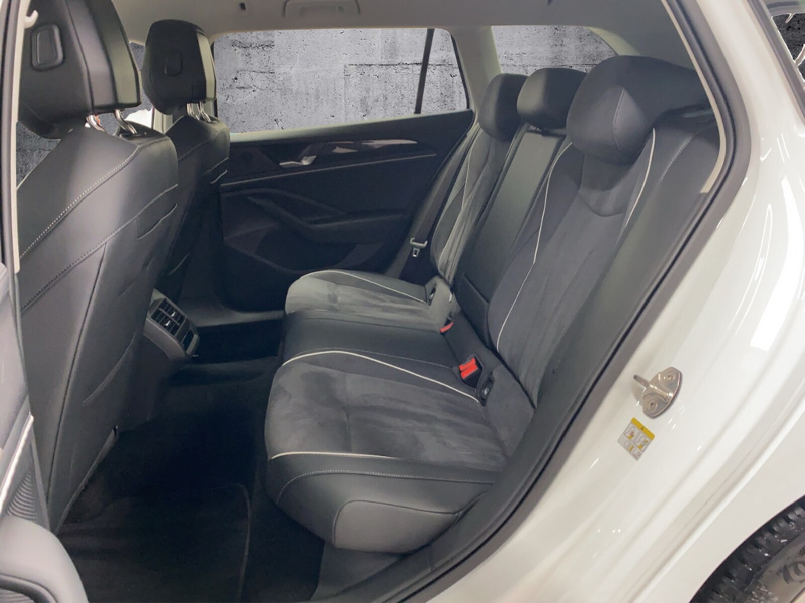 Volkswagen Passat – Bild 12