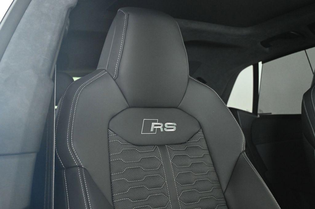 2025 Audi RS Q8 Base - Photo 18