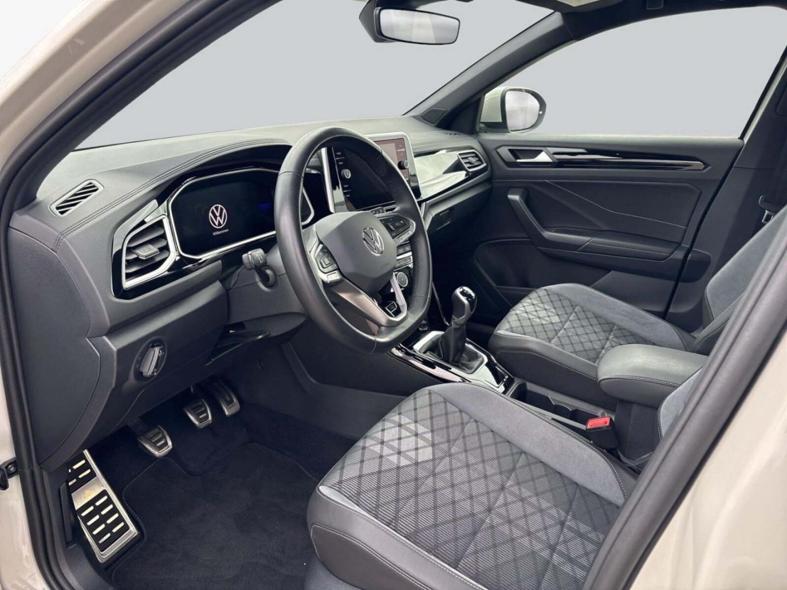 Volkswagen T-Roc – Bild 11