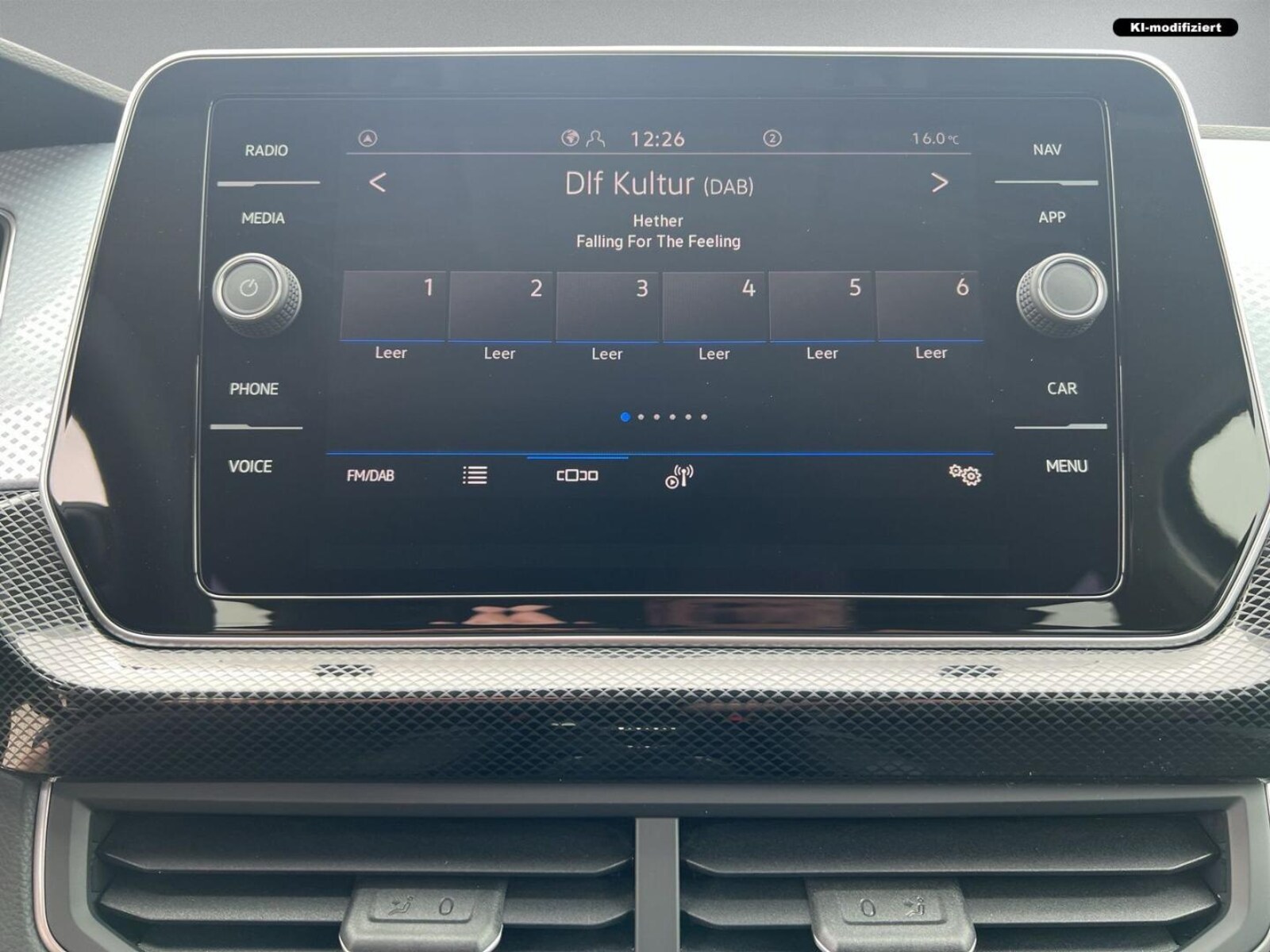 Volkswagen T-Cross – Bild 21