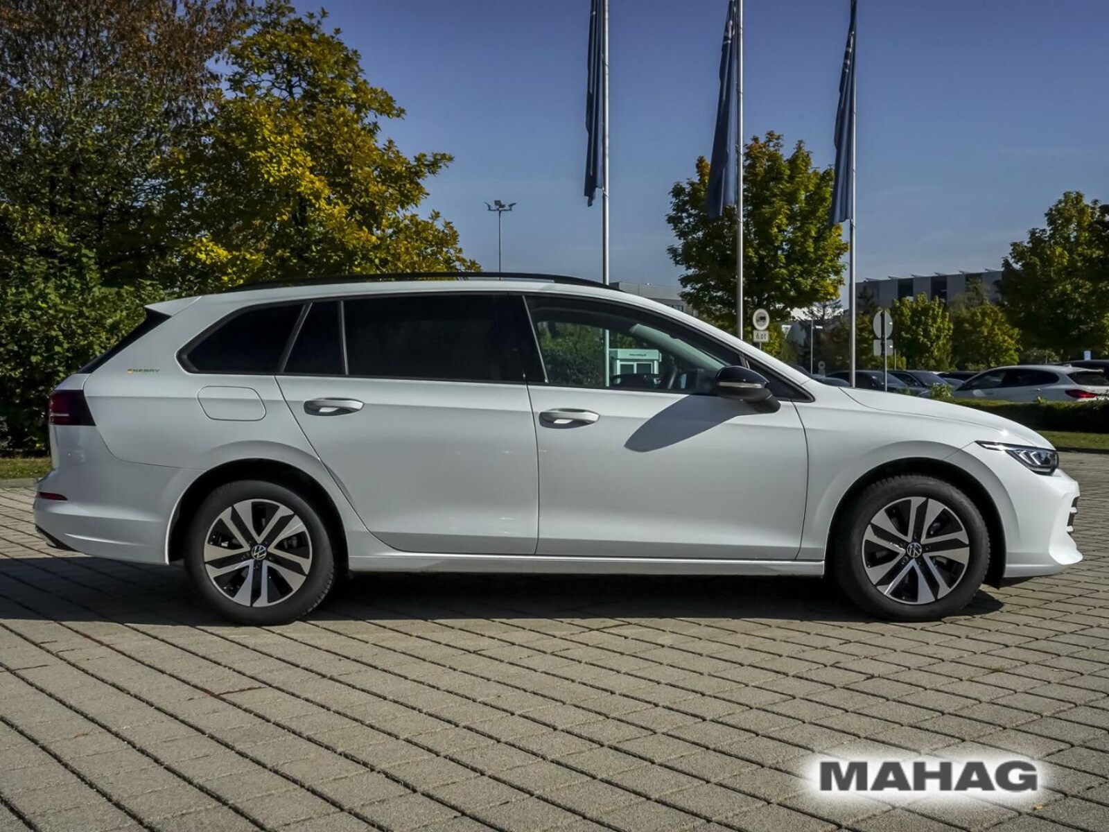 Volkswagen Golf Variant – Bild 5