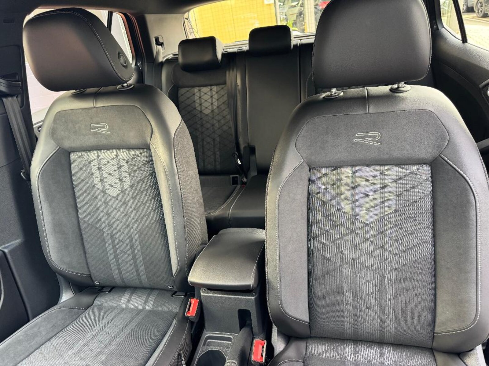 Volkswagen T-Cross – Bild 8