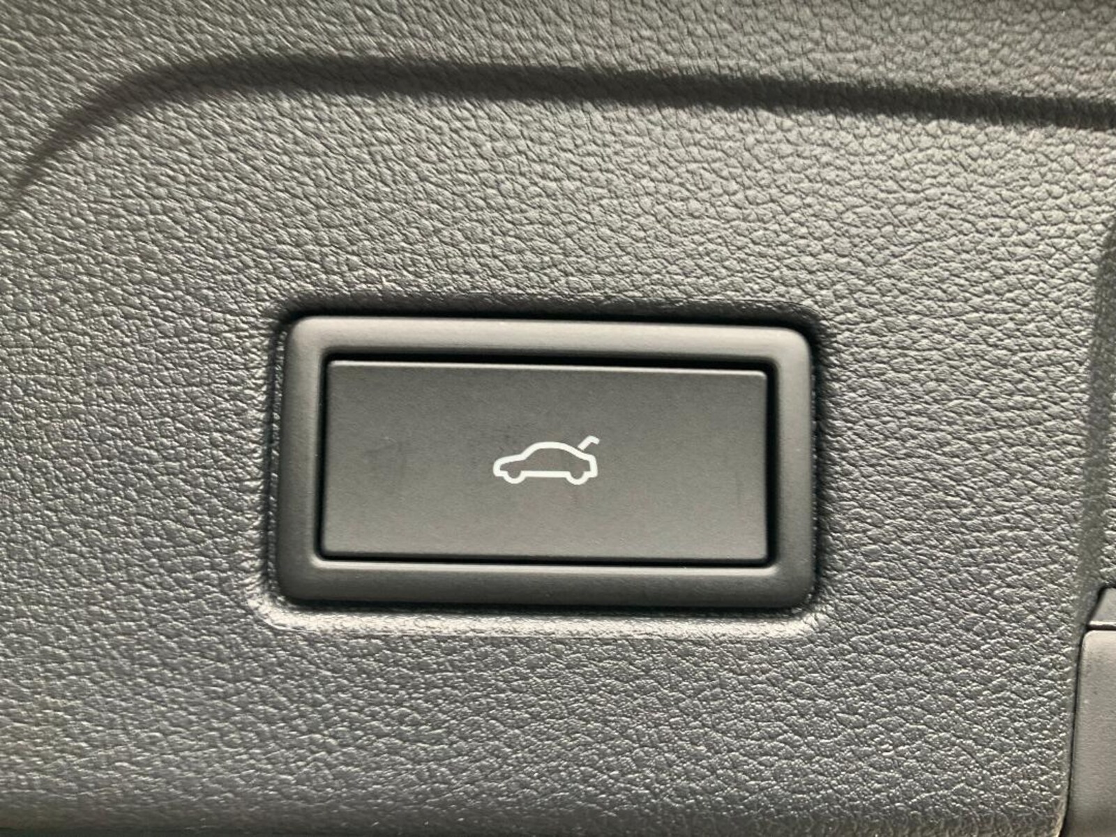 Volkswagen Touran – Bild 22