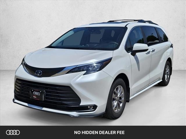 Photo of 2025 Toyota Sienna