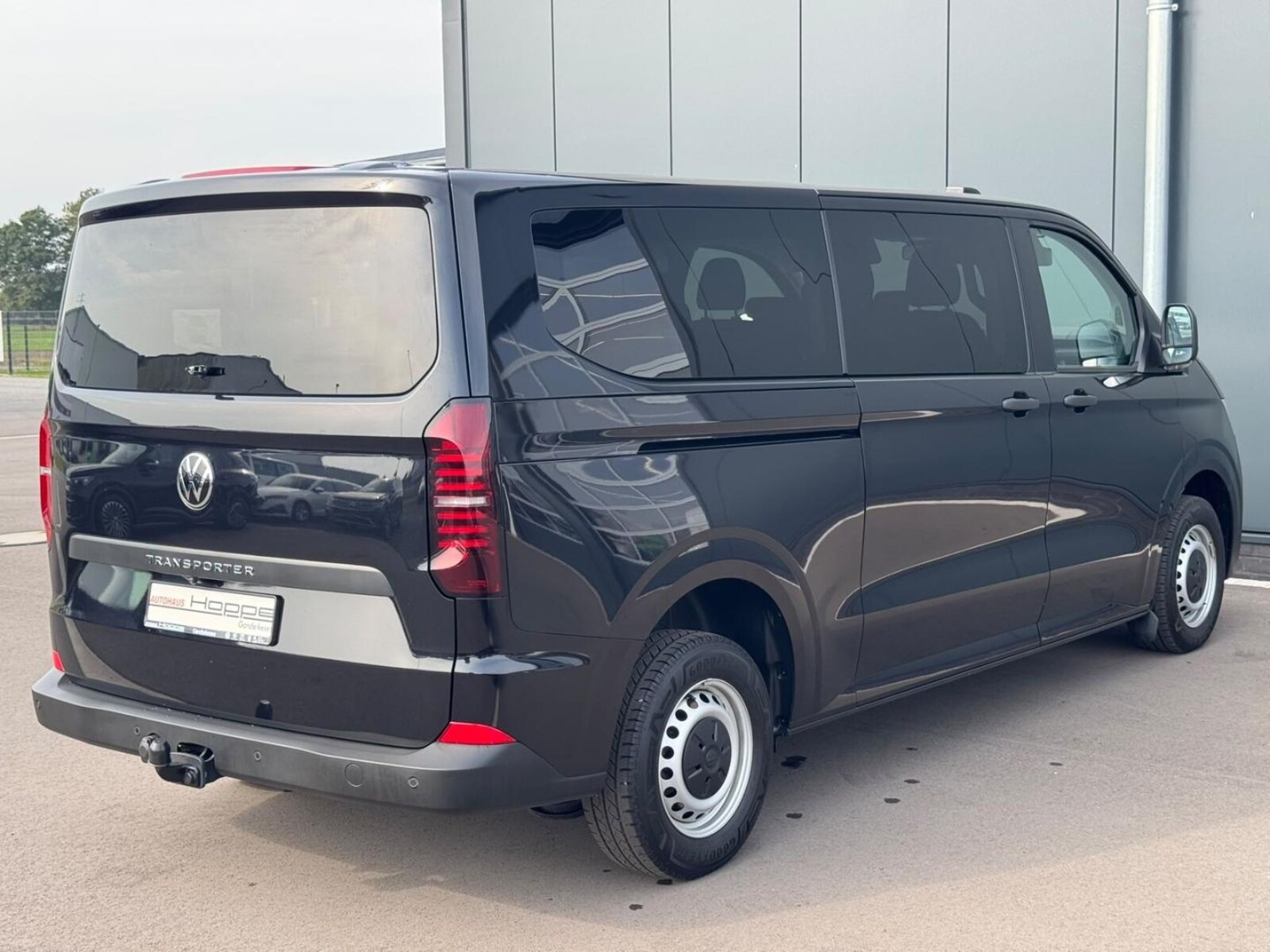 Volkswagen Transporter Kombi langer Radstand – Bild 28