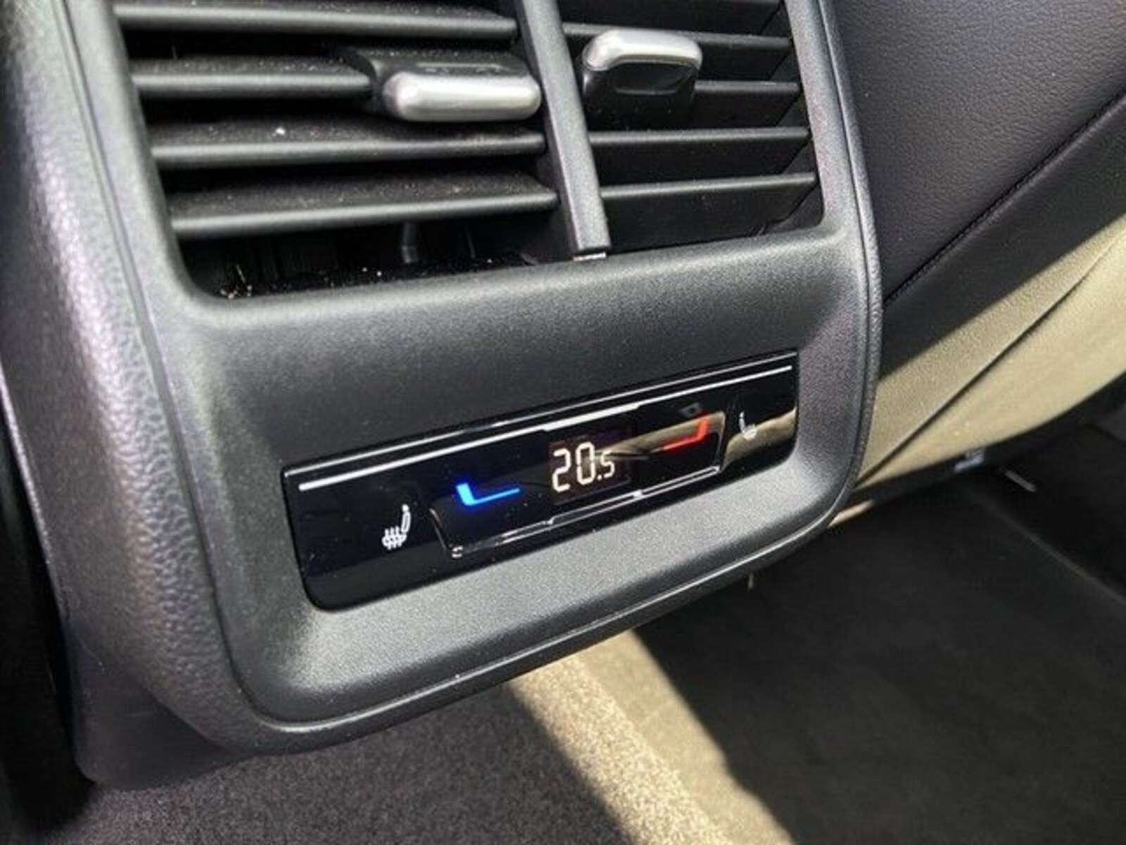 Volkswagen Passat – Bild 18