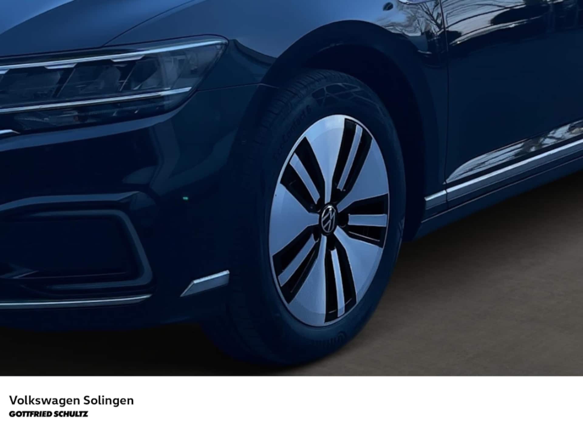 Volkswagen Passat Variant GTE