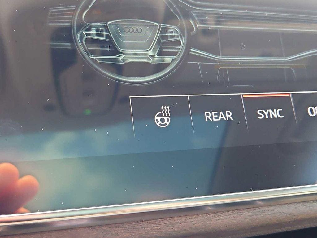 2023 Audi Q8 Premium Plus - Photo 29