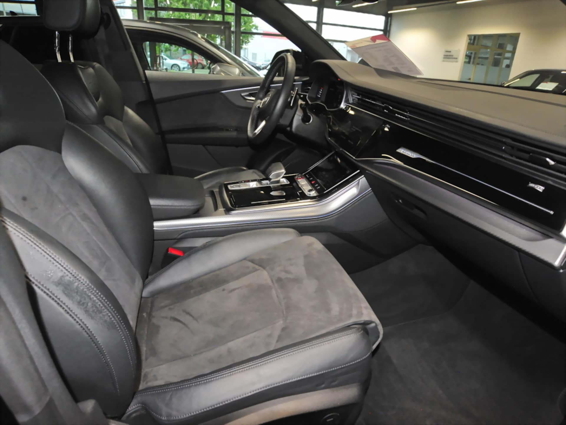 Audi RS Q8 SUV