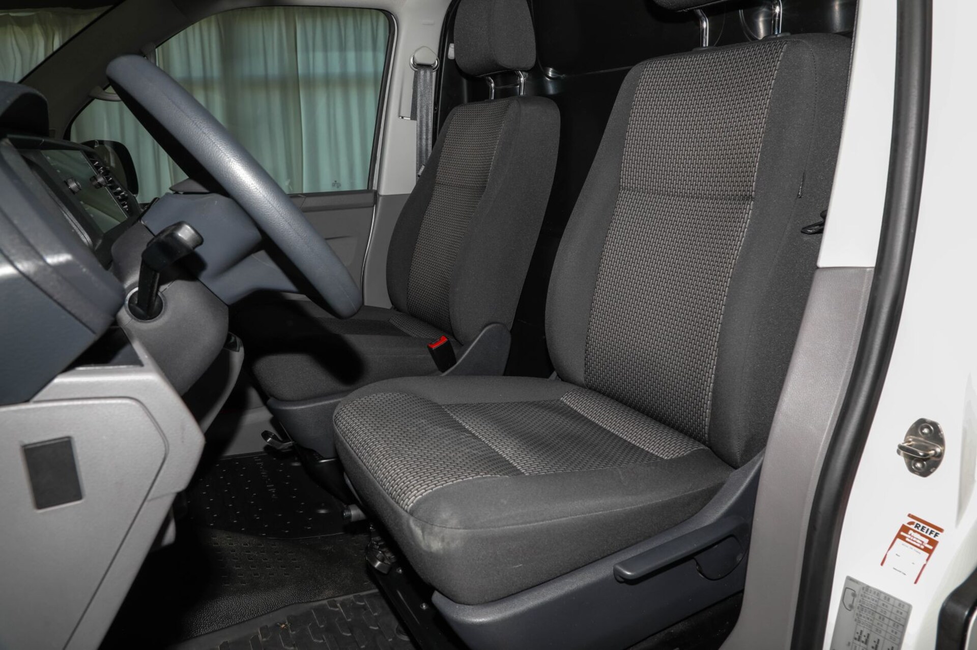 Volkswagen T6.1 Transporter Kasten kurzer Radstand EcoProfi