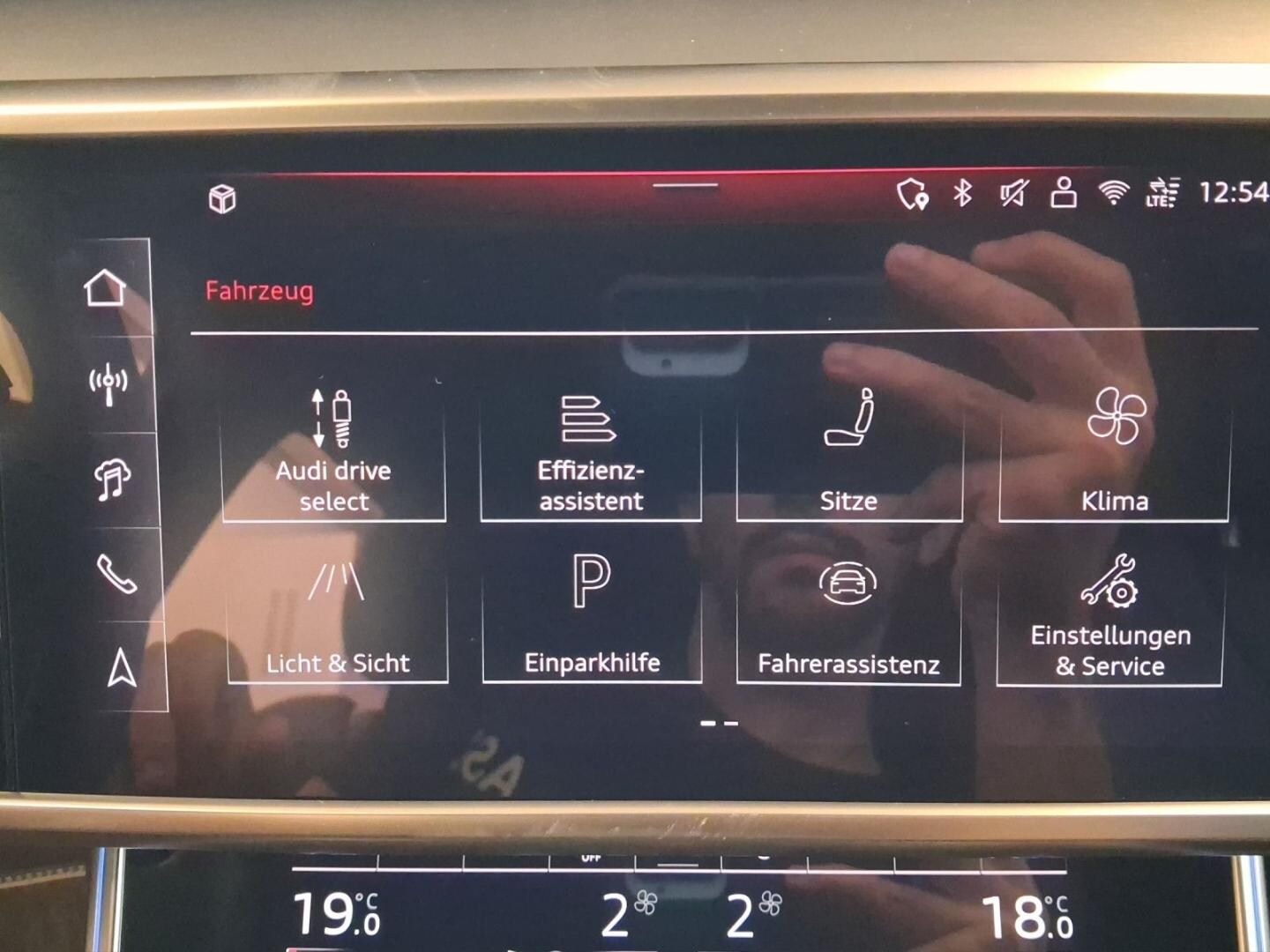 Bild über Audi S6 Avant TDI quattro tiptronic - für weitere Informationen kontaktieren Sie den Audi Partner