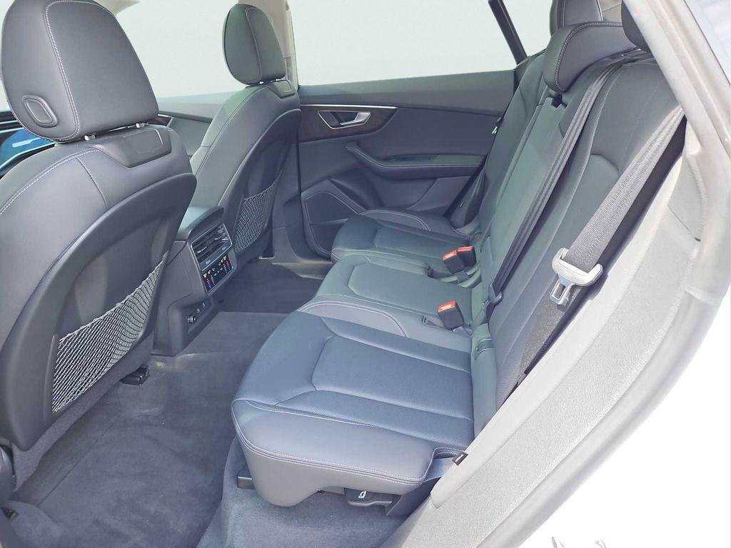 2023 Audi Q8 Premium Plus - Photo 34