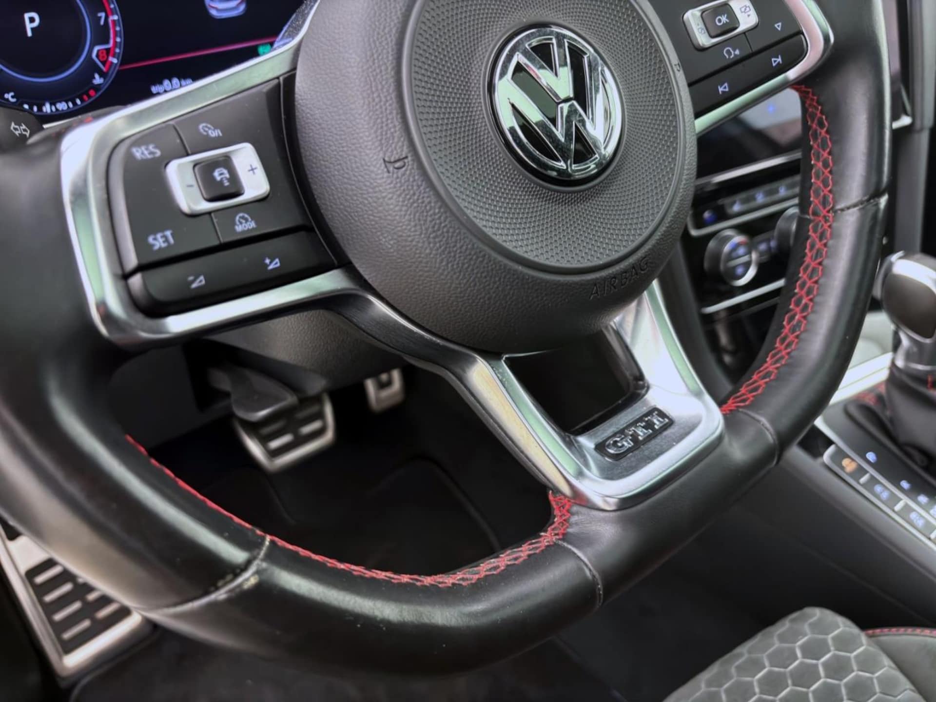 Volkswagen Golf GTI Performance