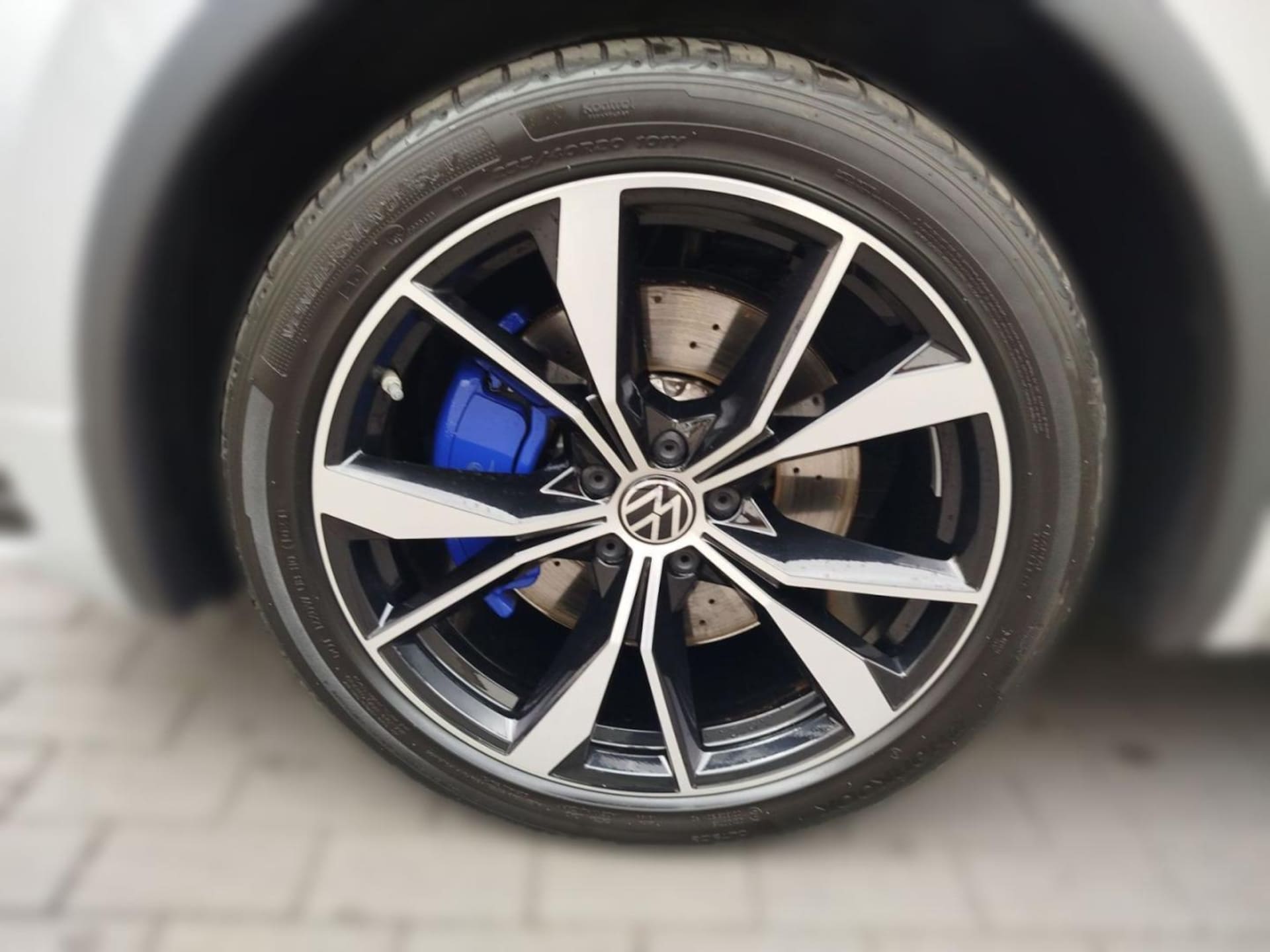Volkswagen Tiguan R
