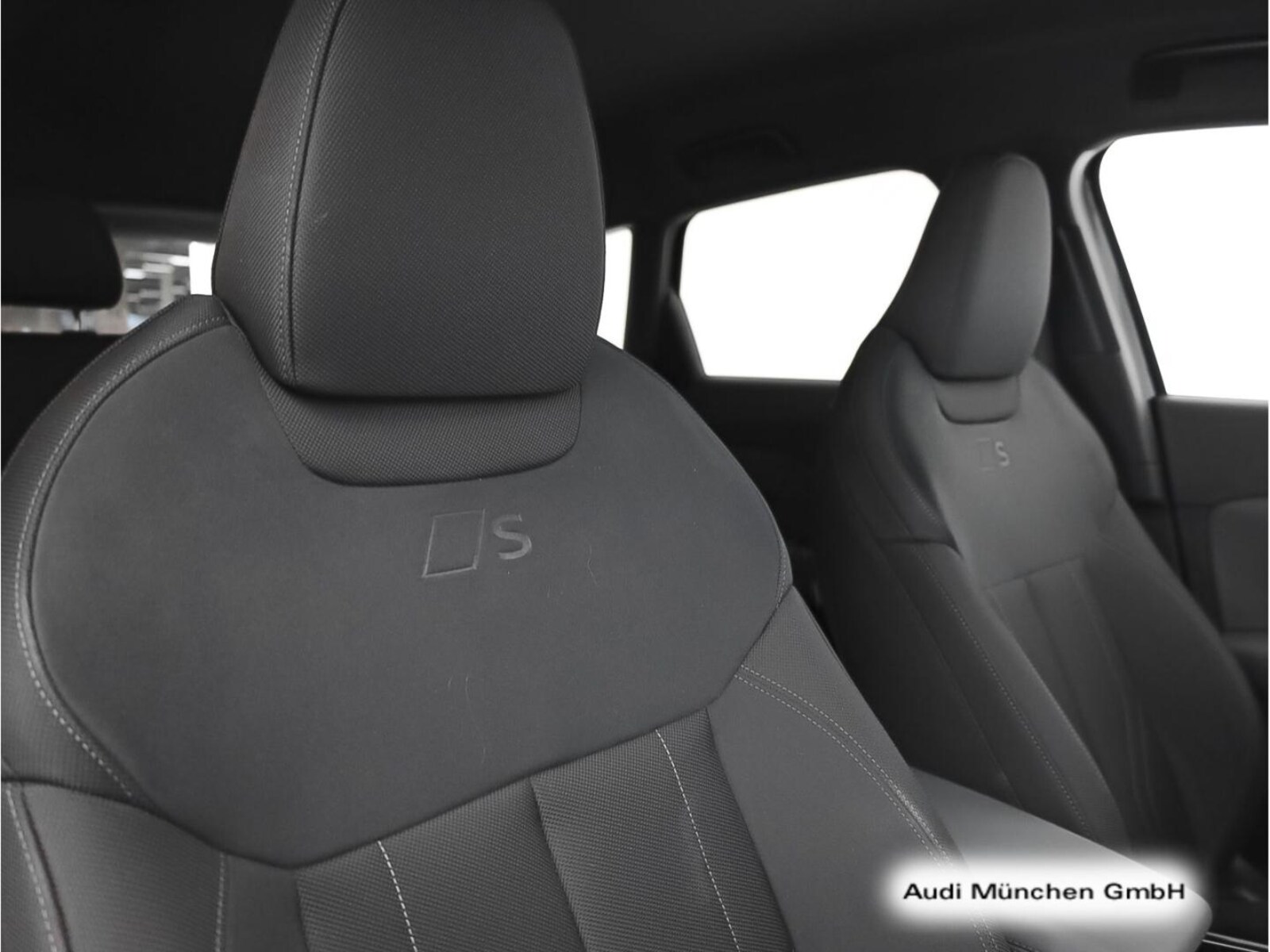 Audi Q3 – Bild 11