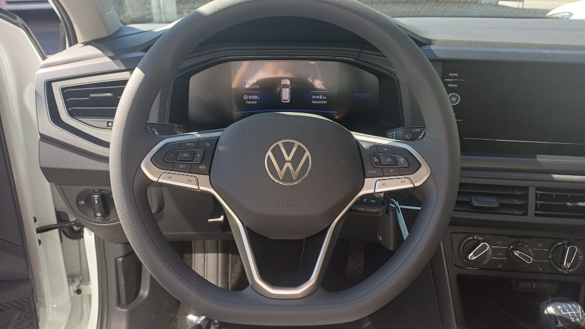 Volkswagen Polo Basis-Modell