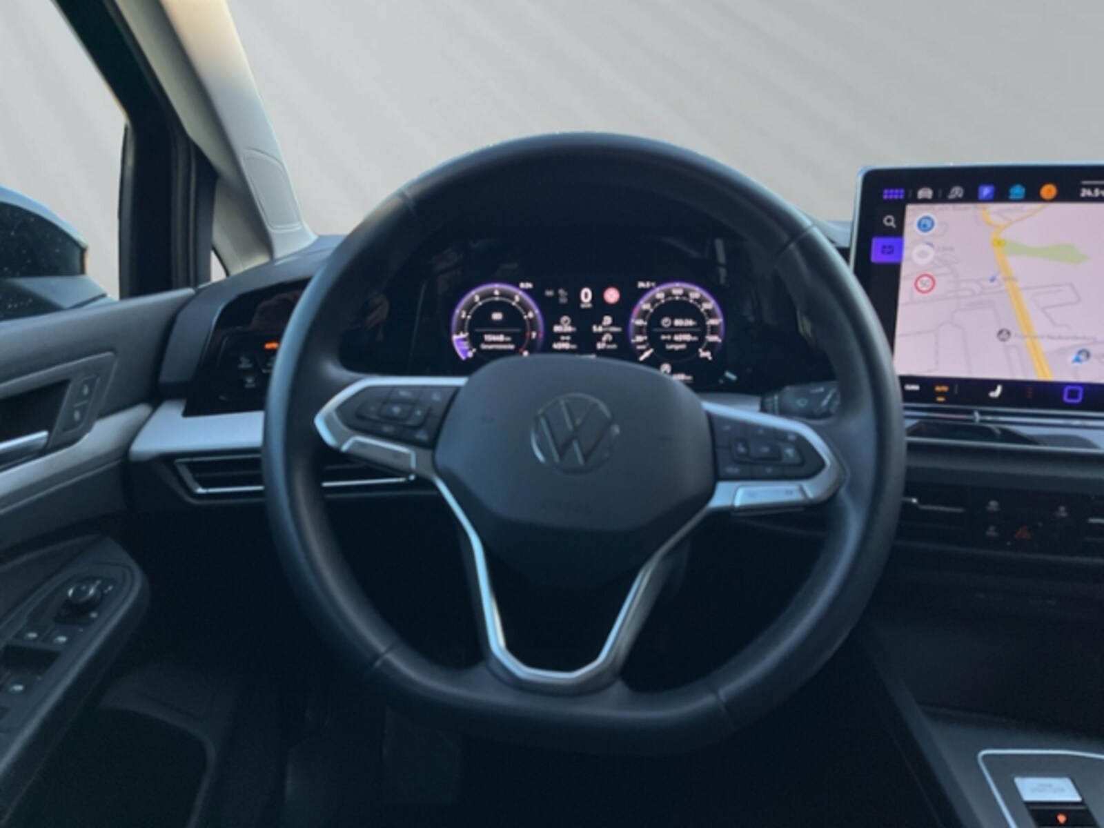 Volkswagen Golf Variant – Bild 8