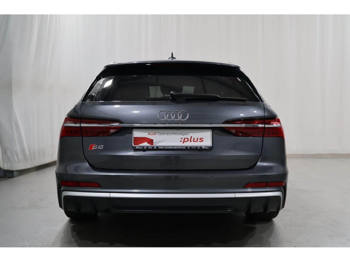 Bild über Audi S6 Avant TDI quattro tiptronic - für weitere Informationen kontaktieren Sie den Audi Partner