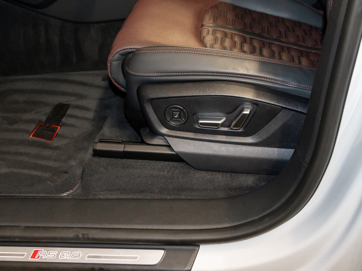 Image about Audi RS Q8 SUV quattro tiptronic