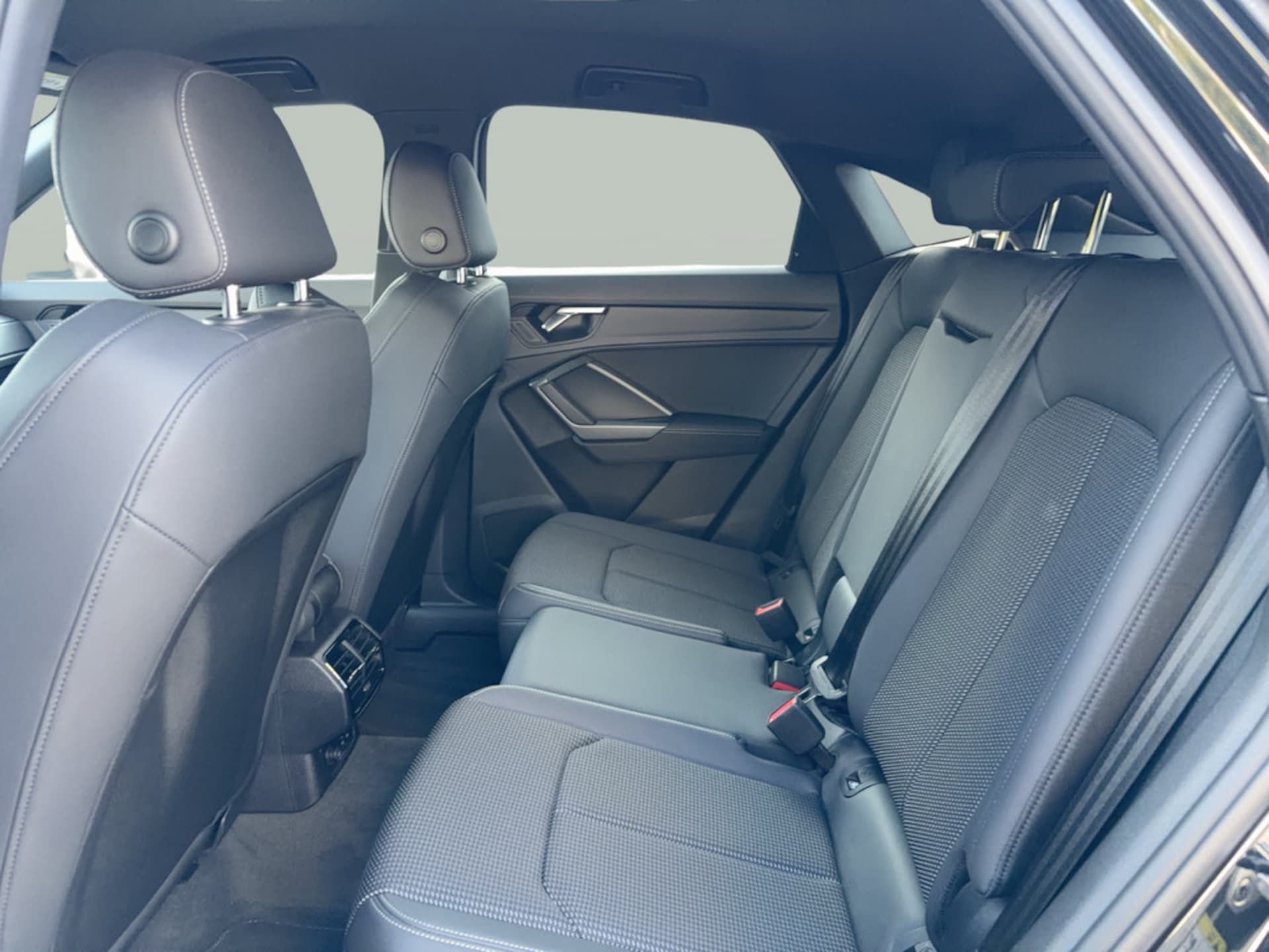 Audi Q3 Sportback S line