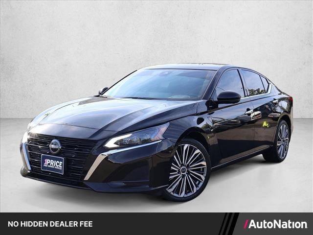 Photo of 2023 Nissan Altima