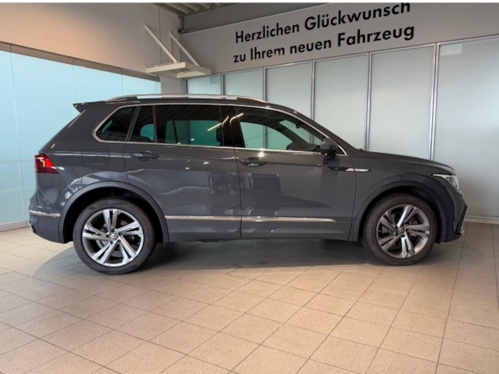 Volkswagen Tiguan – Bild 7