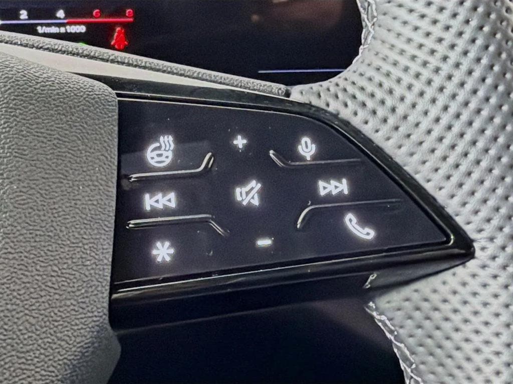 2025 Audi SQ5 Sportback Premium Plus - Photo 11