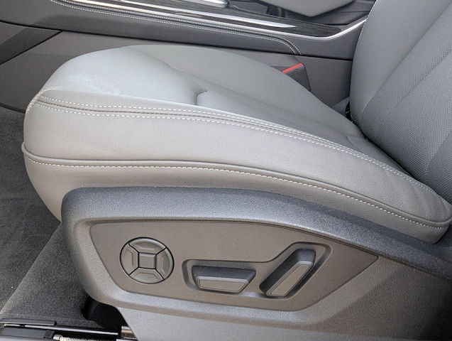 2026 Audi Q7 Premium Plus - Photo 12