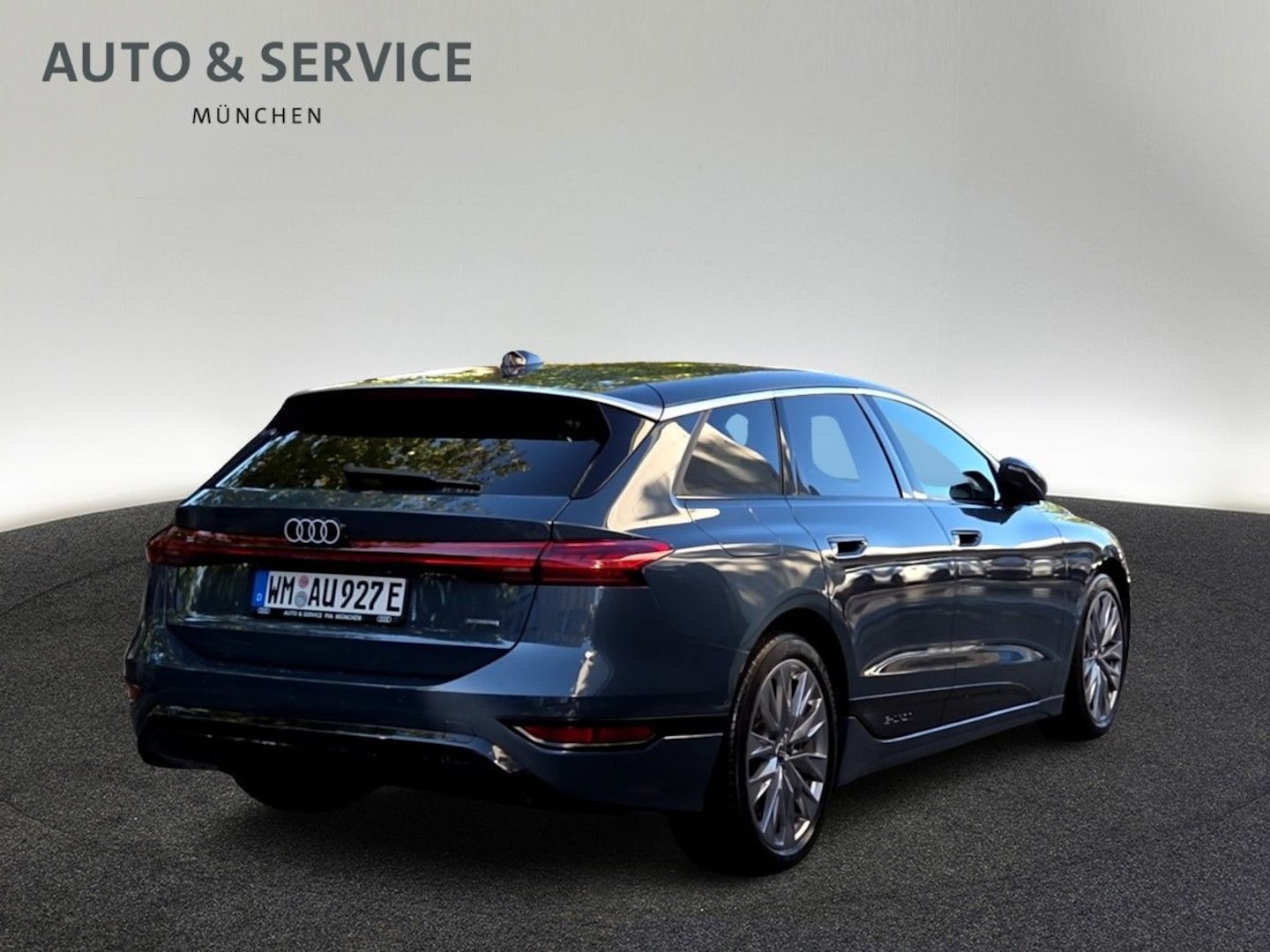 Bild über Audi A6 Avant e-tron S line business e-tron quattro 315 kW - für weitere Informationen kontaktieren Sie den Audi Partner