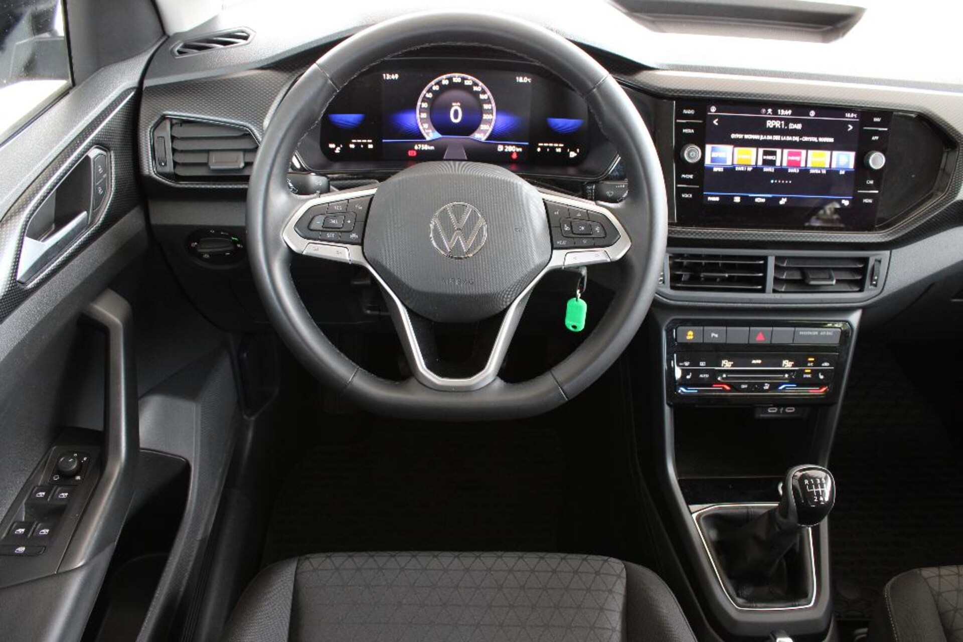 Volkswagen T-Cross Life