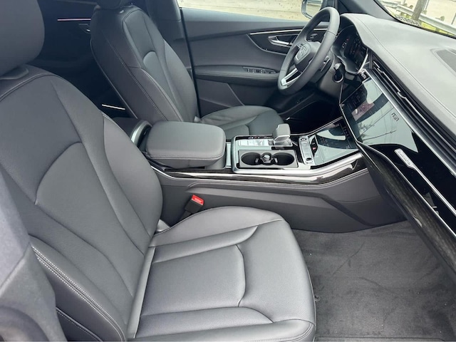2026 Audi Q8 Premium Plus - Photo 9