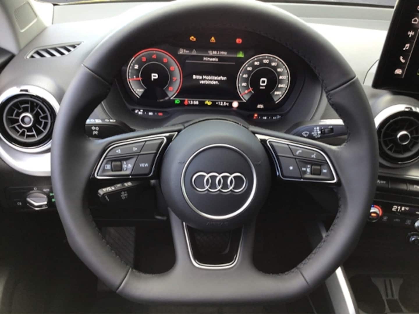 Bild über Audi Q2 advanced 35 TFSI S tronic - für weitere Informationen kontaktieren Sie den Audi Partner