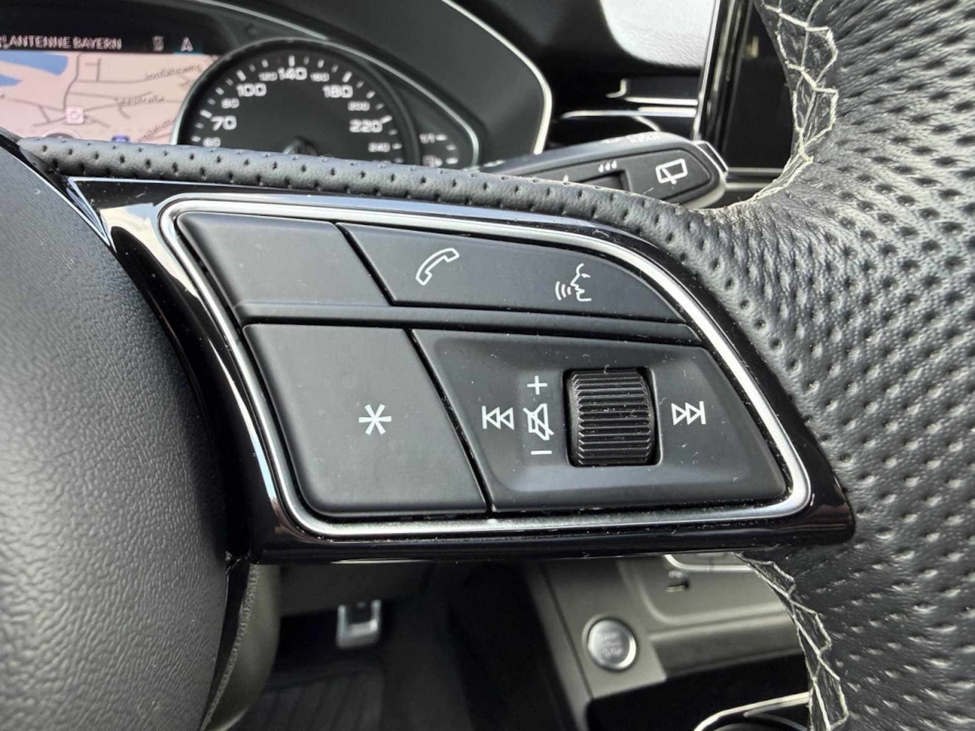 Audi A4 Avant S line