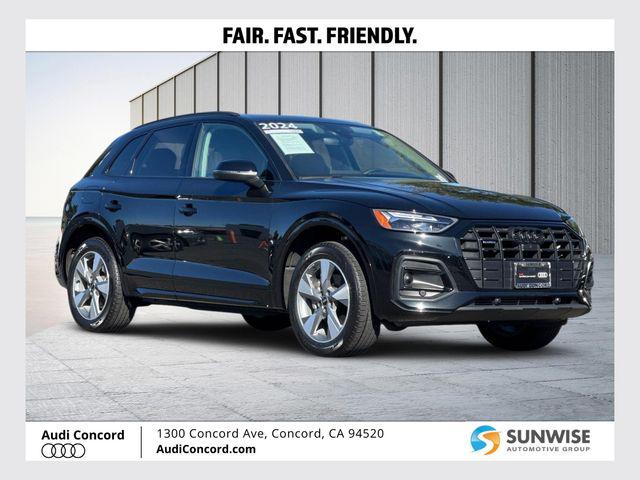 2024 Audi Q5 40 Premium Plus's photo