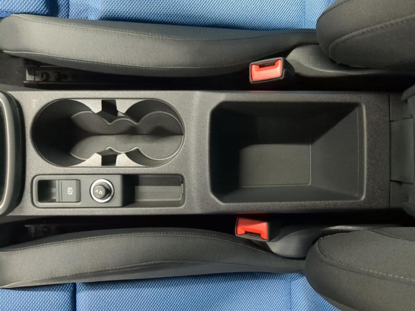 Bild über Audi A3 Limousine advanced 30 TFSI S tronic - für weitere Informationen kontaktieren Sie den Audi Partner