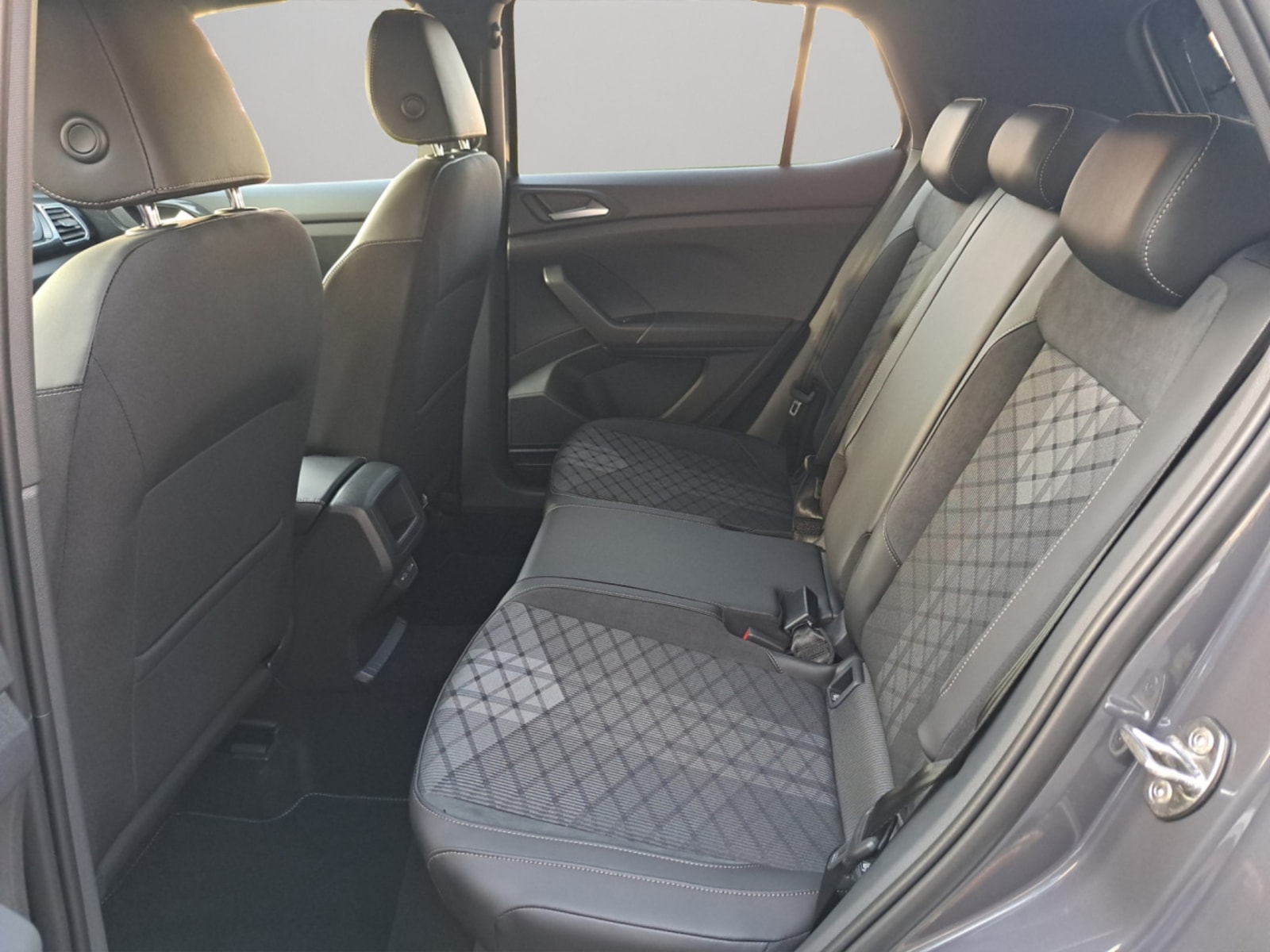 Volkswagen T-Cross – Bild 8