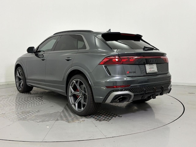 2026 Audi RS Q8 SUV performance