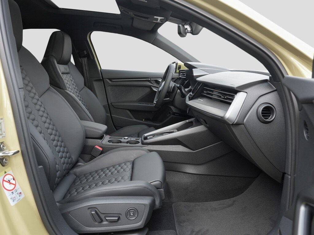 Image about Audi RS 3 Sportback TFSI quattro S tronic