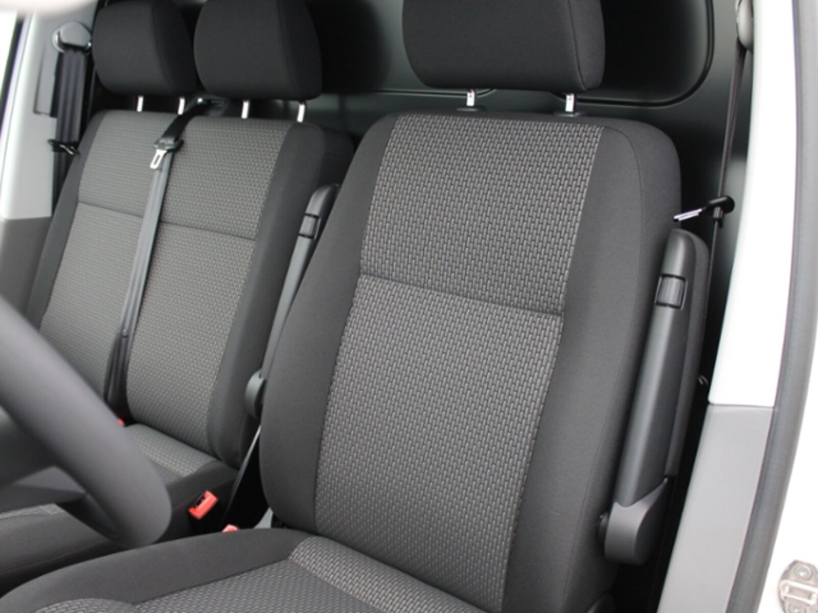 Volkswagen T6.1 Transporter Kasten kurzer Radstand – Bild 7