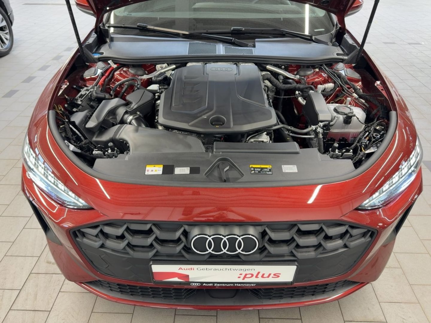 Bild über Audi A5 Avant TFSI S tronic - für weitere Informationen kontaktieren Sie den Audi Partner