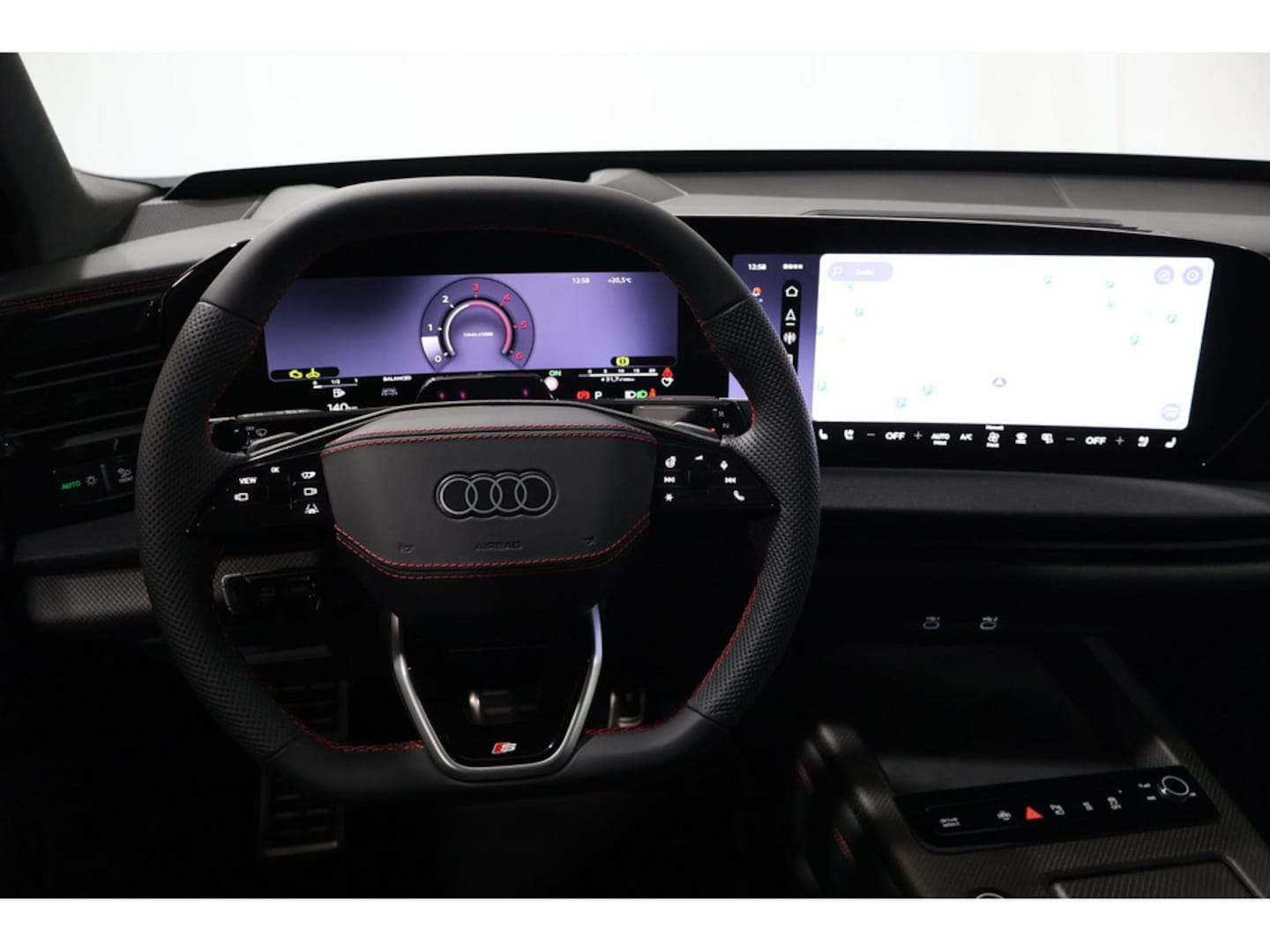 Bild über Audi Q7 SUV TDI quattro 220 kW tiptronic - für weitere Informationen kontaktieren Sie den Audi Partner
